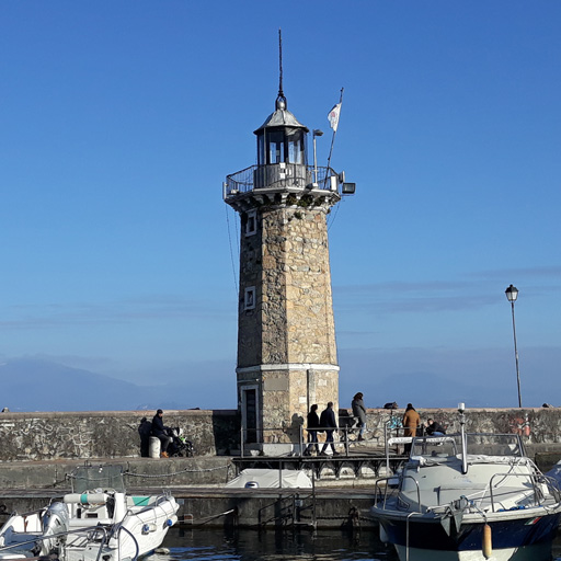 Desenzano_lighthouse